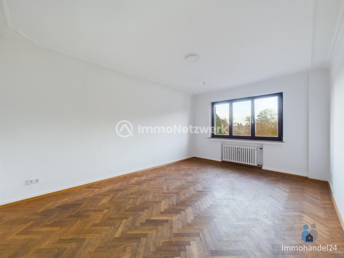 Schlafzimmer III