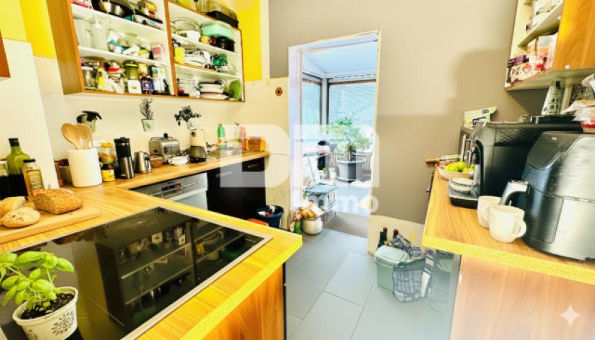 EG / OG Küche / Zugang Wintergarten