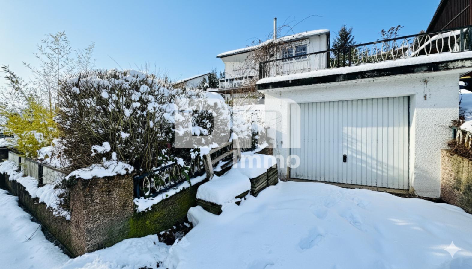 Garage / PKW Stellplatz