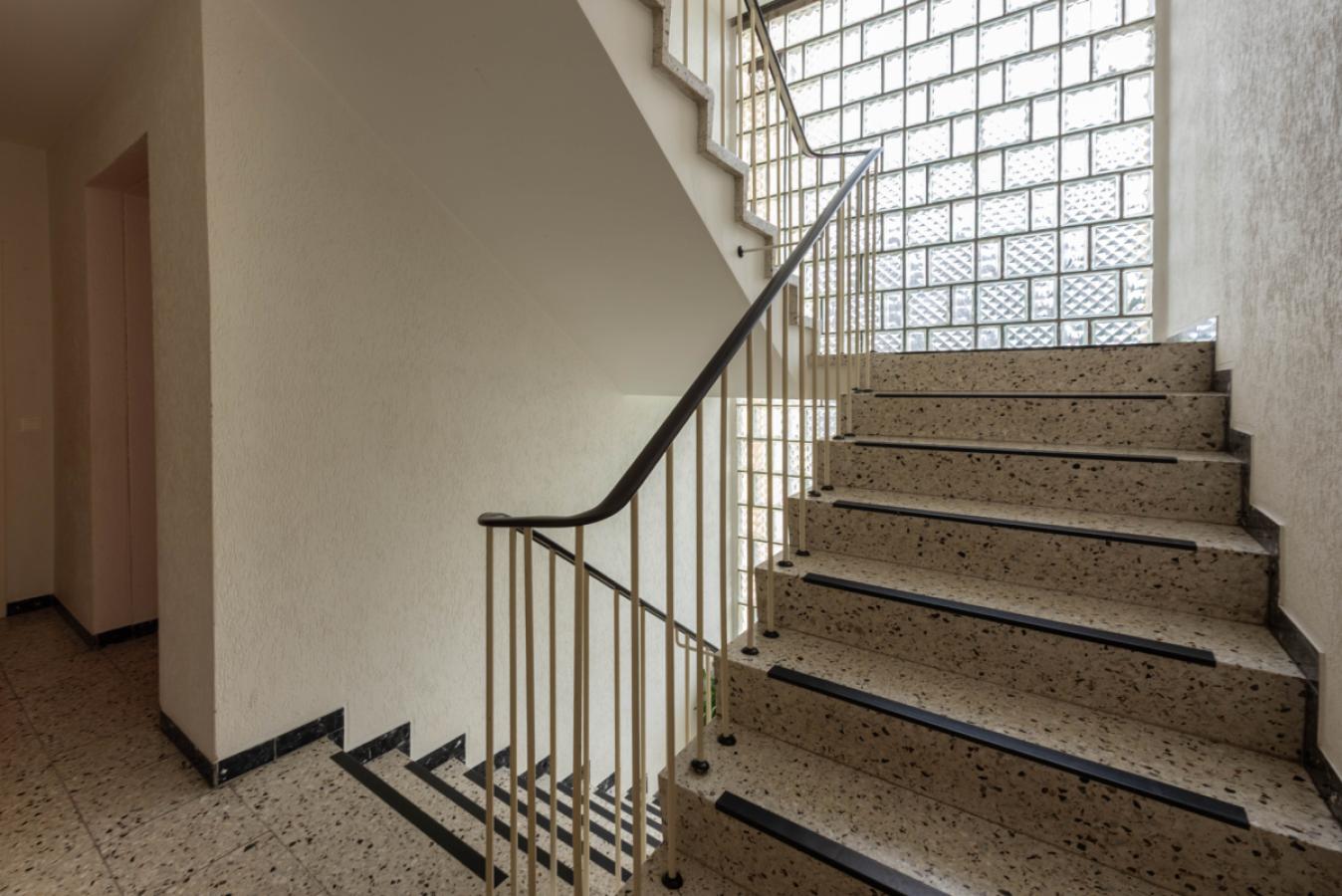 Gepflegtes Treppenhaus