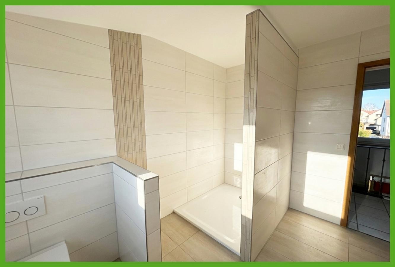 5Plus Immo Mietwohnung Eschweiler Bohler Heide Badezimmer OG