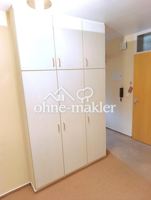 Einbauschrank Flur zum Eingang