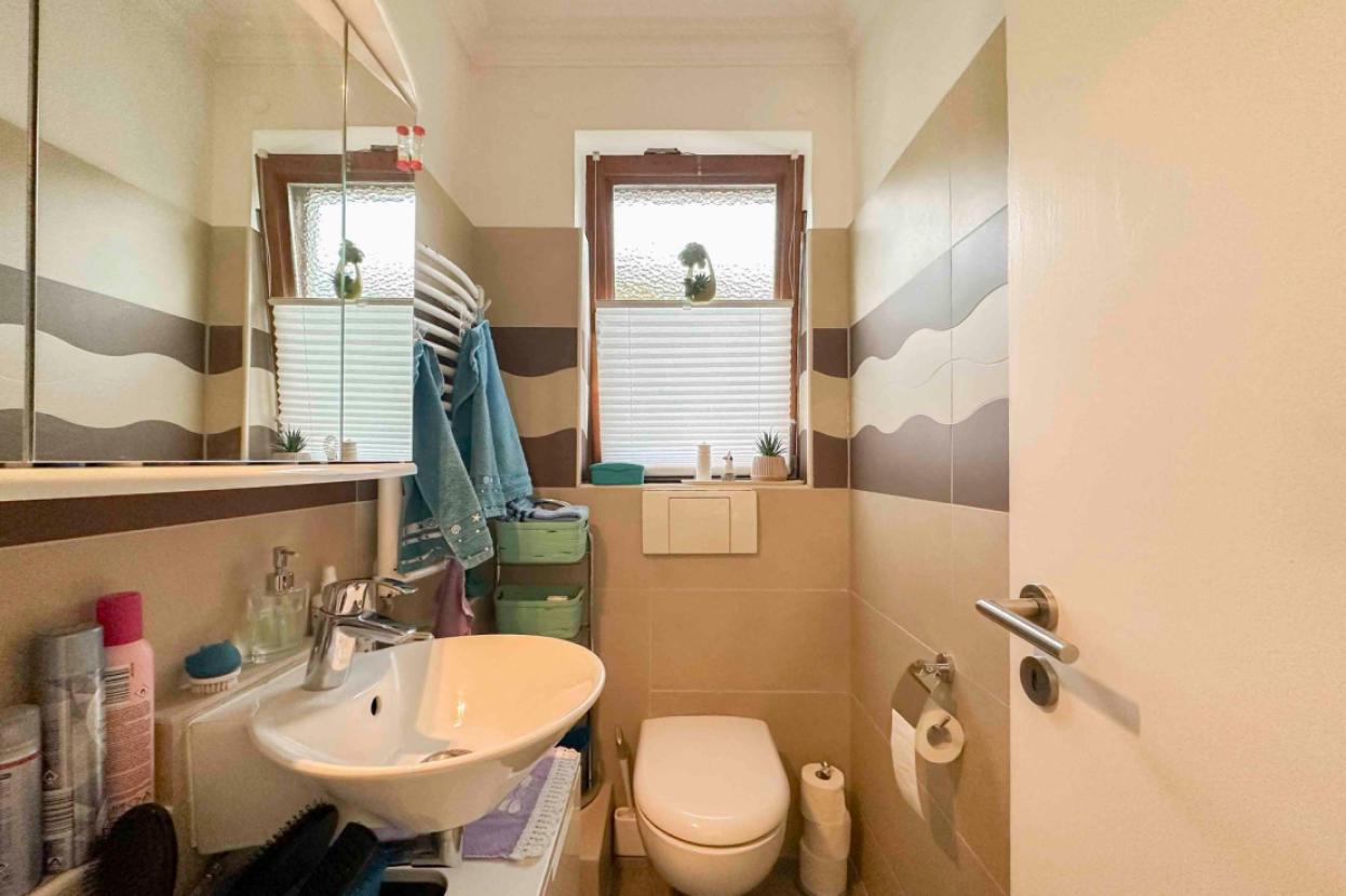 13. Gäste WC