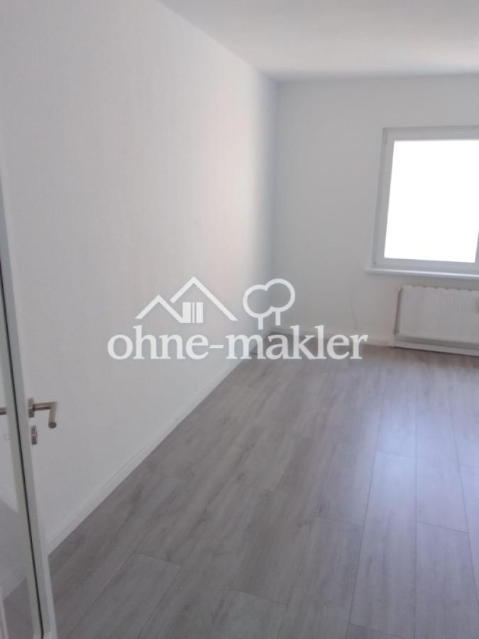 1. OG rechts Wohnzimmer renov.