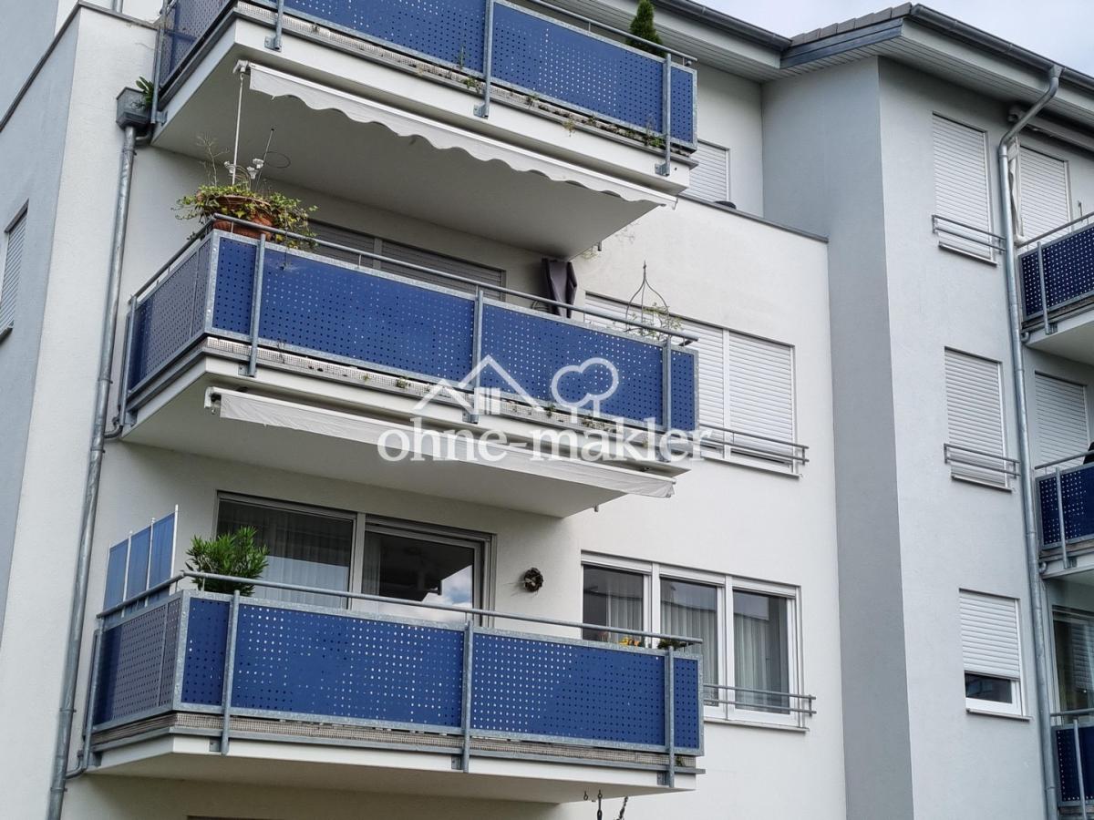 Balkon links + WZ-Fenster