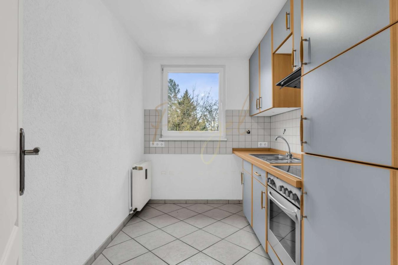 Kleiner Sitzplatz möglich