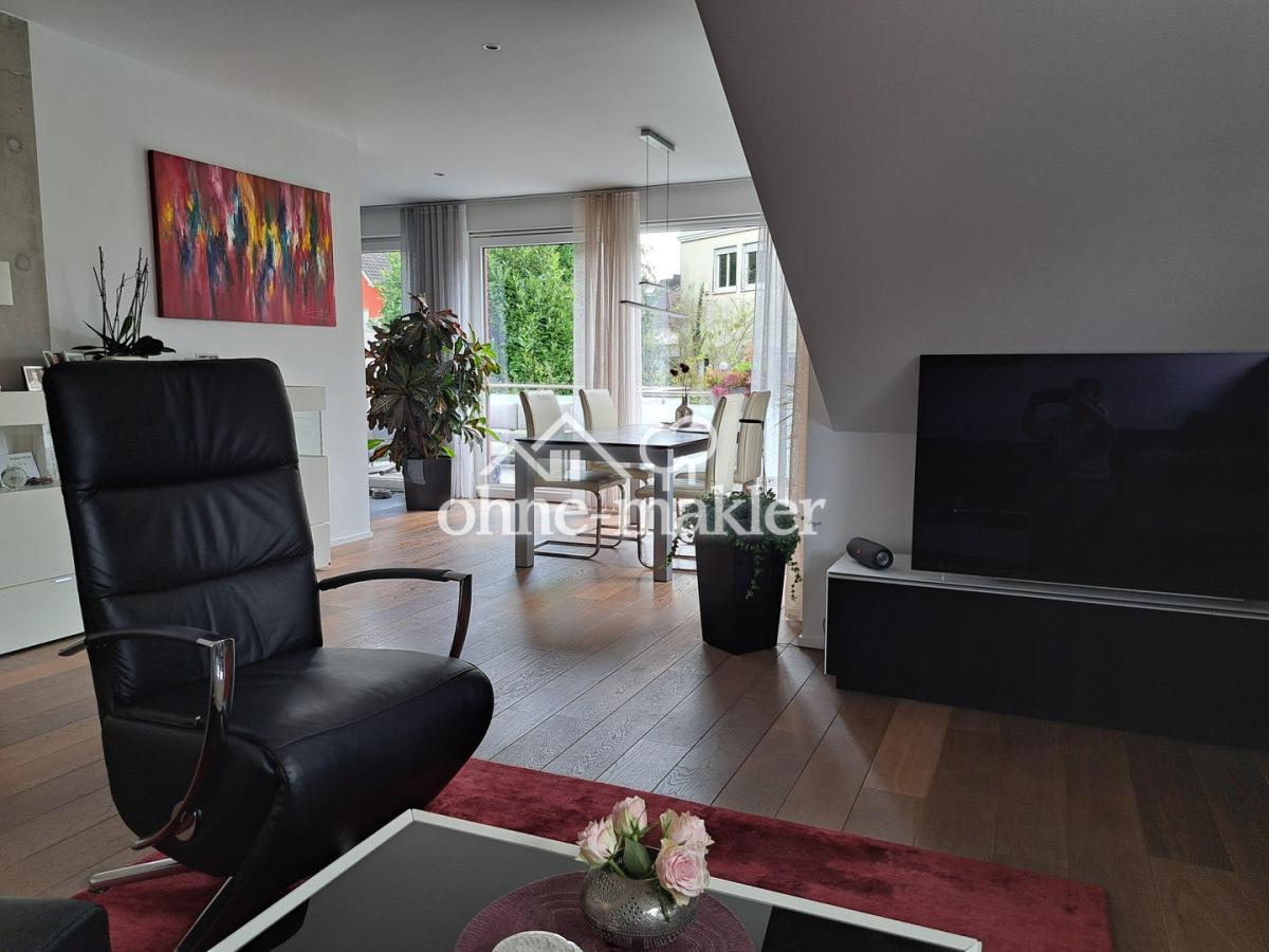 Wohnzimmer Richtung Essbereich