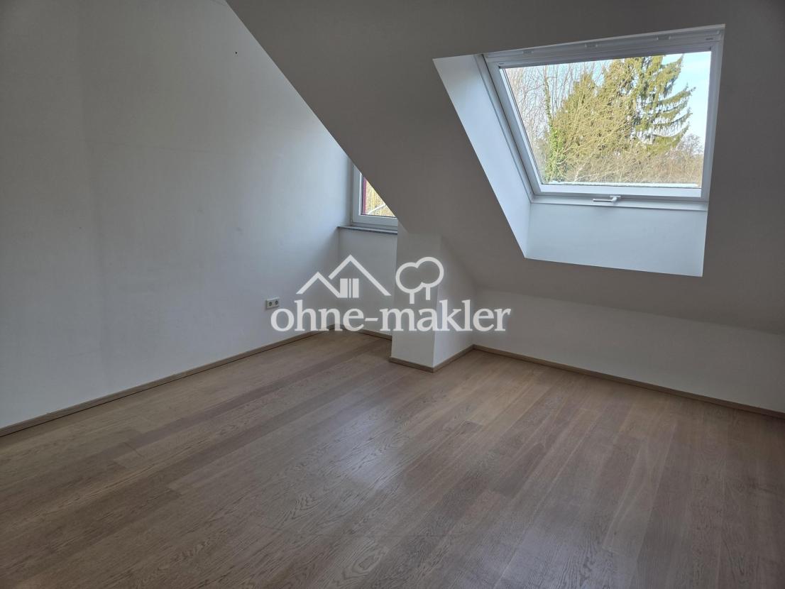 1. Kinder-/Arbeitszimmer