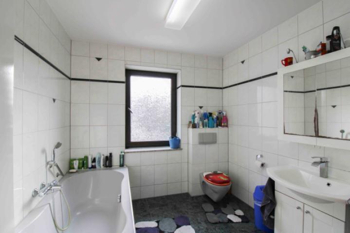 Ansicht Badezimmer (1.OG)