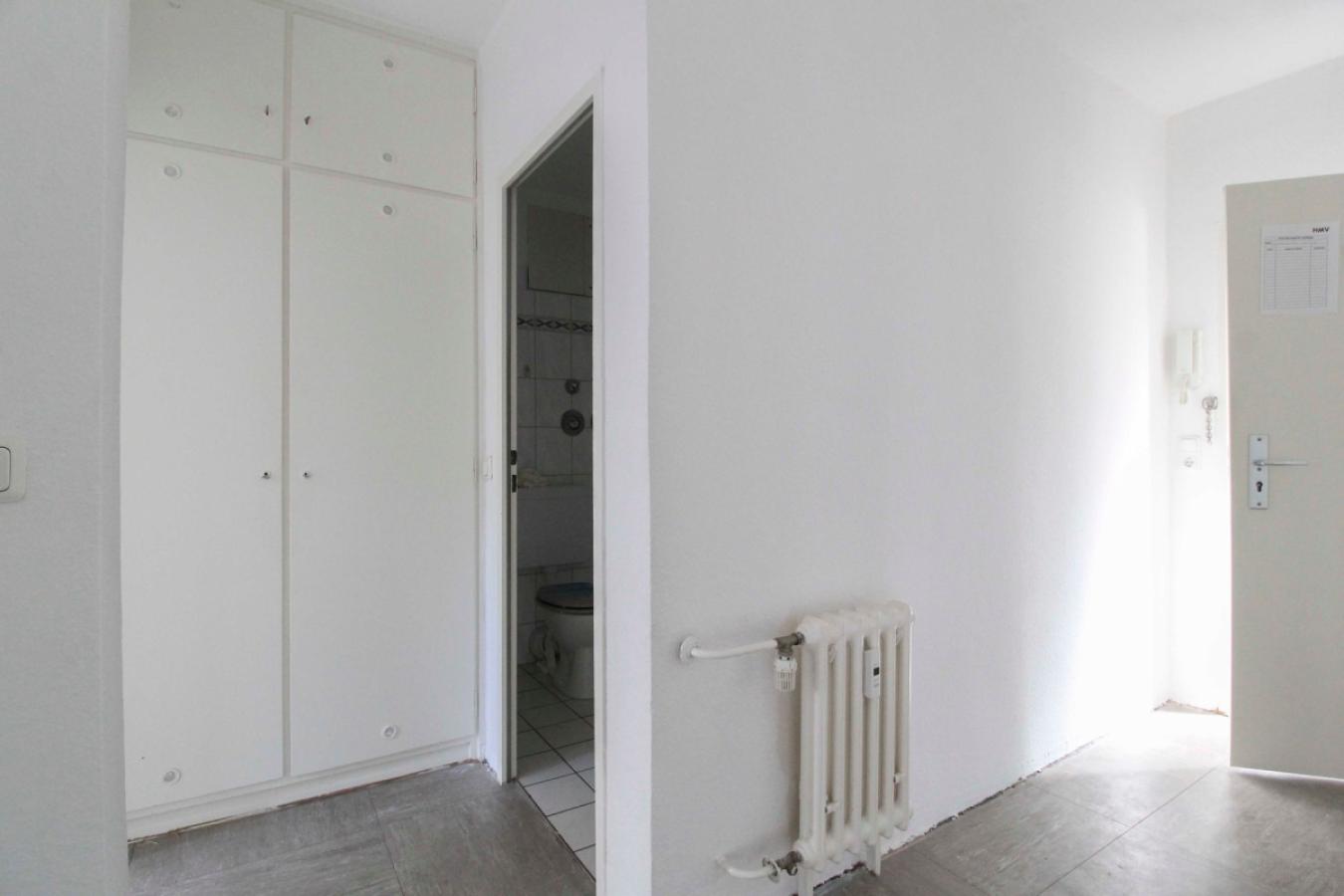 Flur 2.OG Mitte rechts