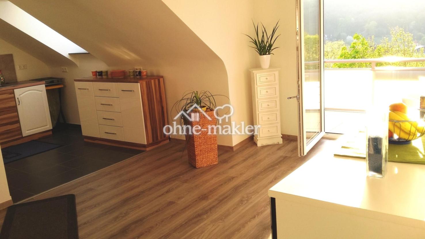 Essbereich Richtung Balkon