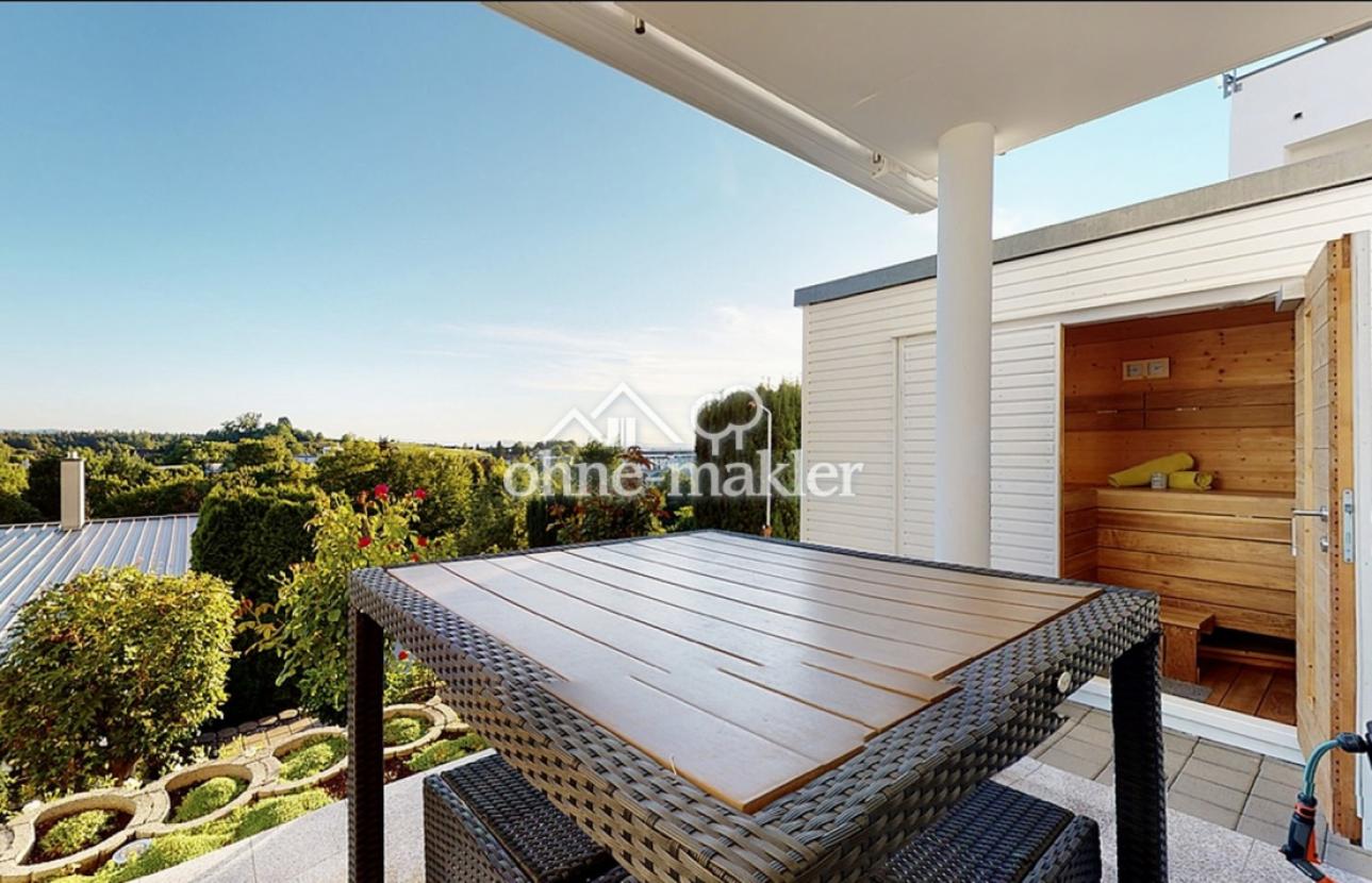 Gartenbereich mit Sauna