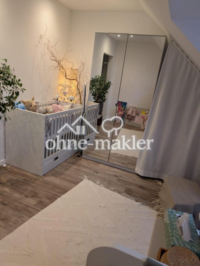 Schlafzimmer/ Kinderzimmer