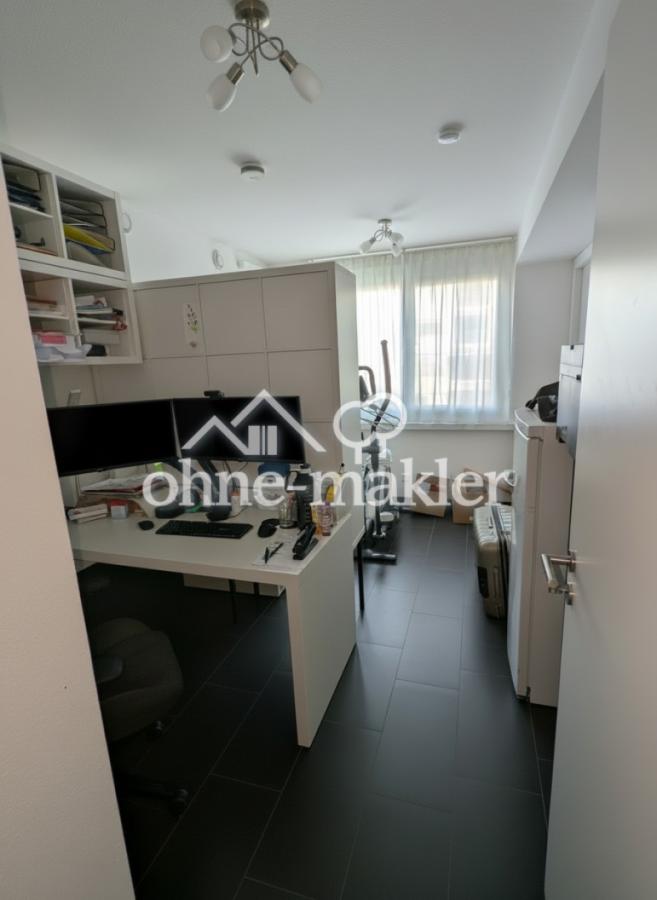 Arbeits-/Kinder-/Gästezimmer