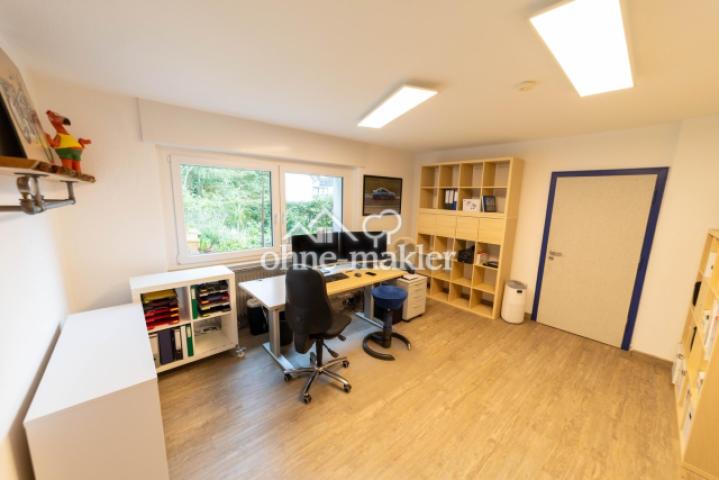 Büro / Wohnraum 1 Einlieger