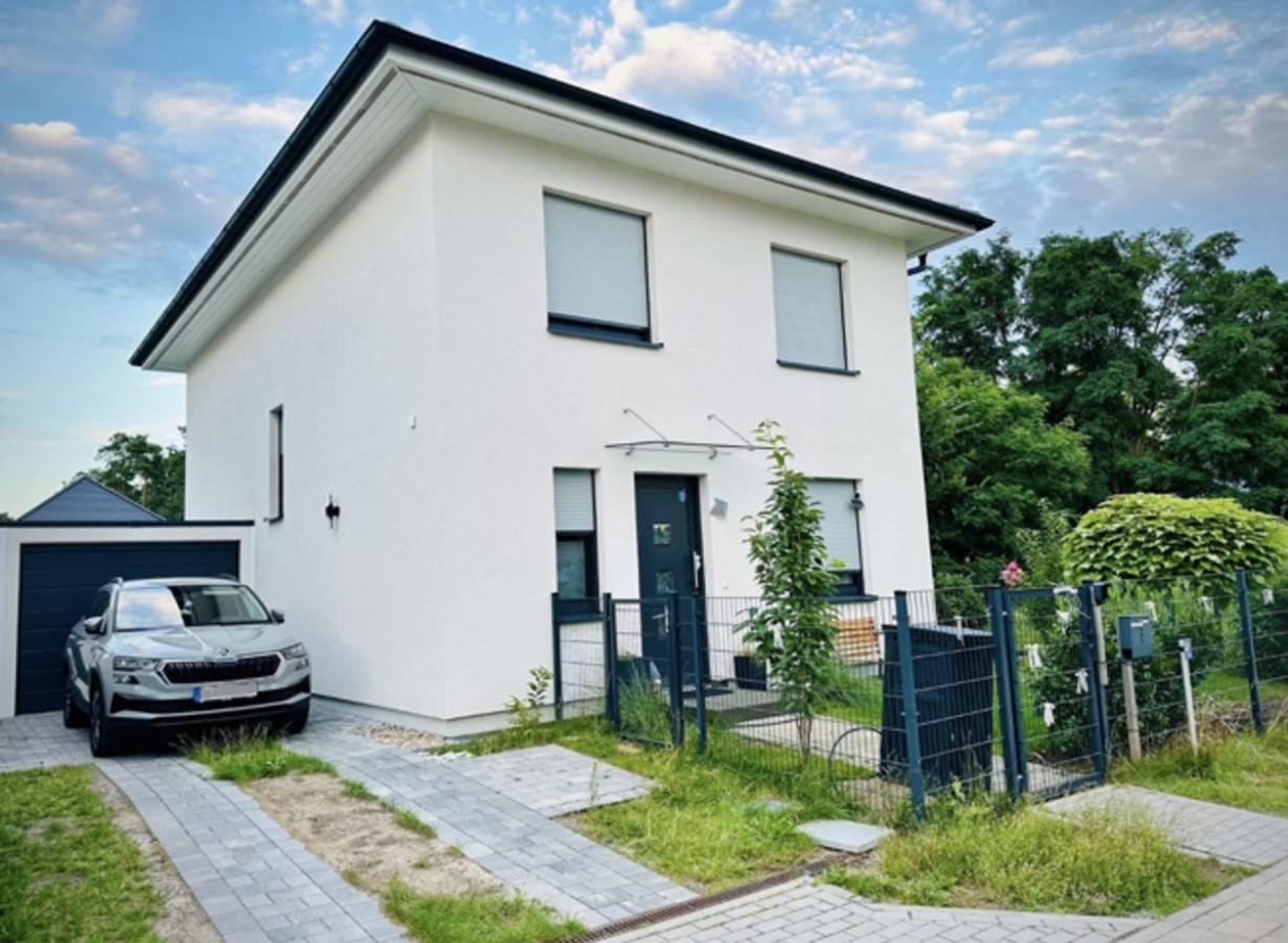 Haus mit Garage