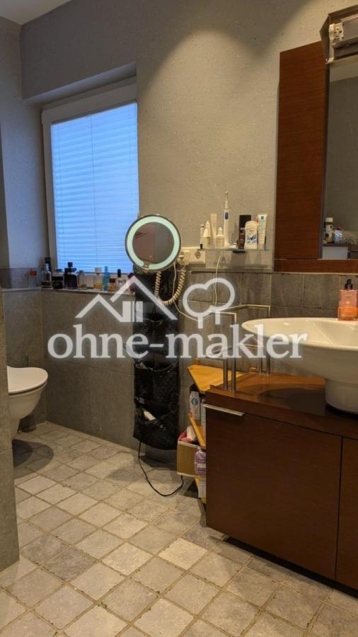 Bad Schlafzimmer (Eltern)