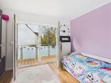 Zimmer mit Balkon