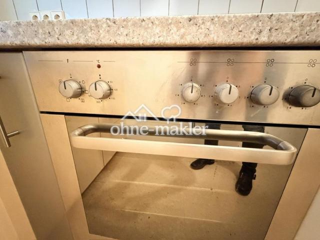 Herd mit Edelstahlfront