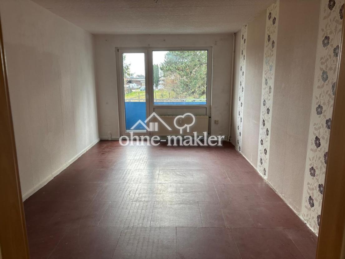 Wohnzimmer m. Balkon