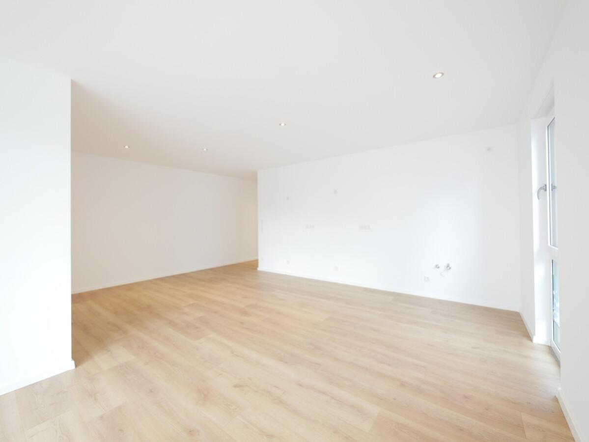 Küche und Wohnzimmer