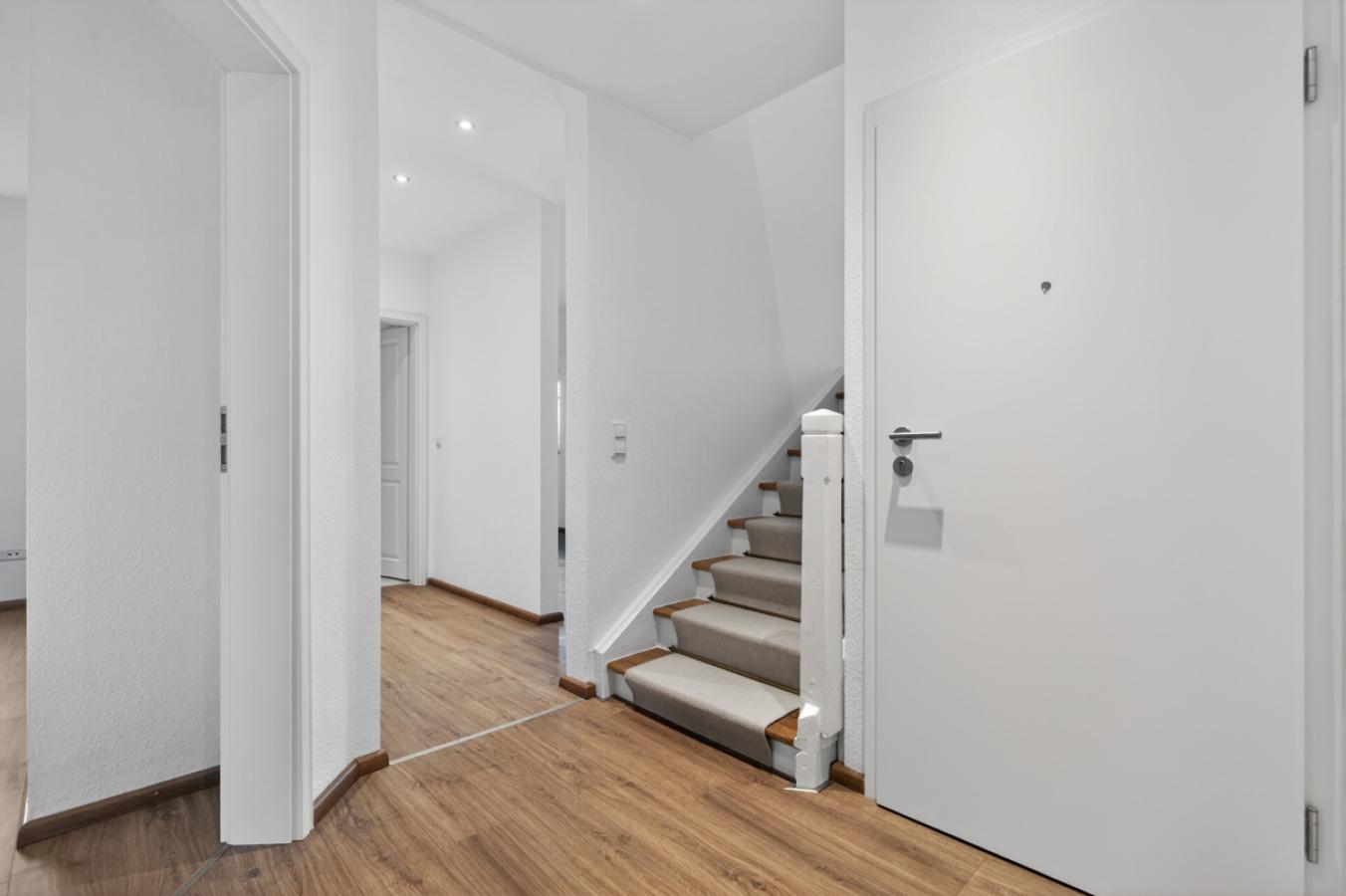 Flur 1. OG - Wohnung 2