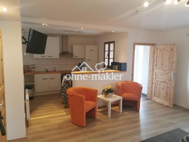 Aufenthalt und Küche von einer