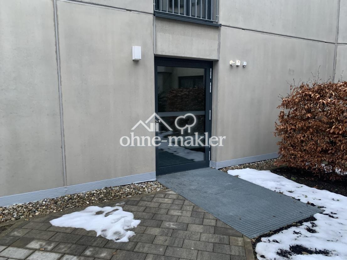 Barrierefreie Eingang hinten