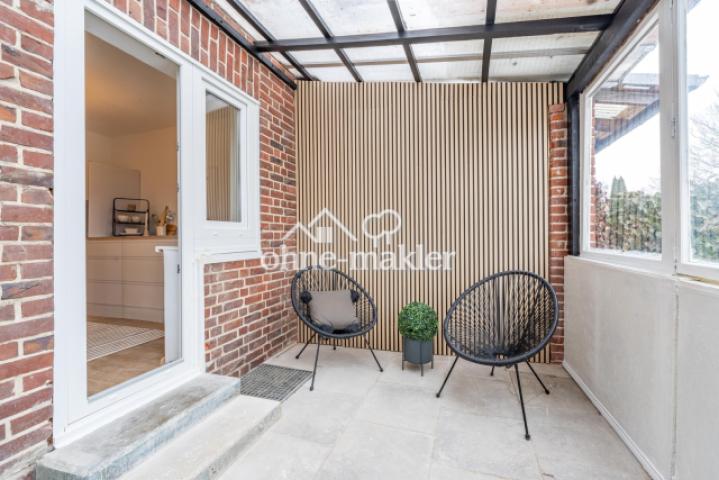 überdachte Terrasse