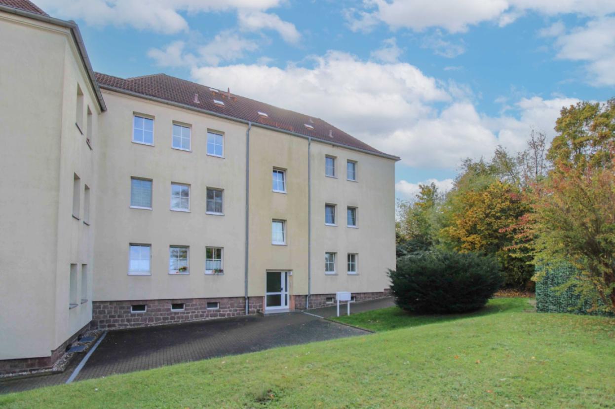 Hausansicht straßenseitig 03