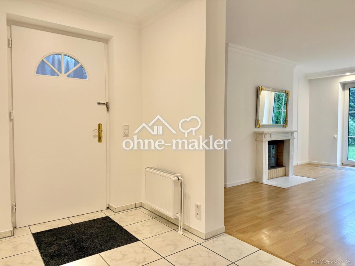 großzügiger Eingangsbereich