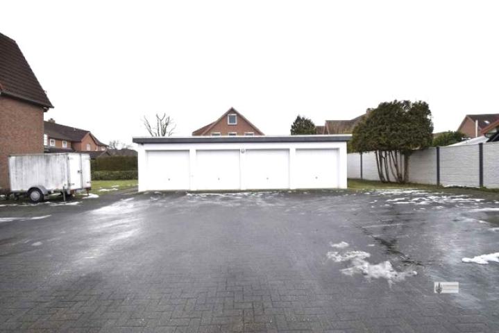 Garage 2. von rechts