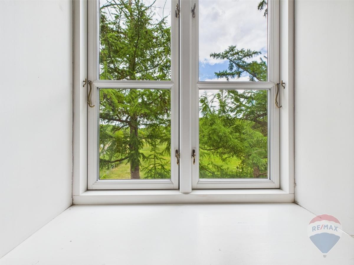 CAM02506G0-PR0165-STILL098