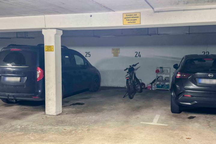 Stellplatz-Garage