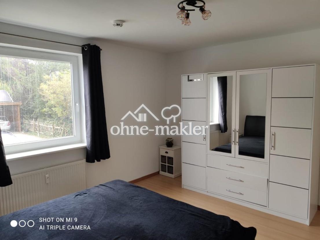 Schlafzimmer mit Fenster