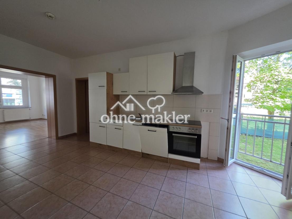 Wohnküche mit Blick zum Wohnzi