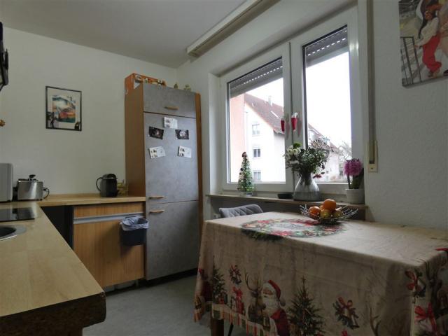 Einbauküche mit Elektrogeräten