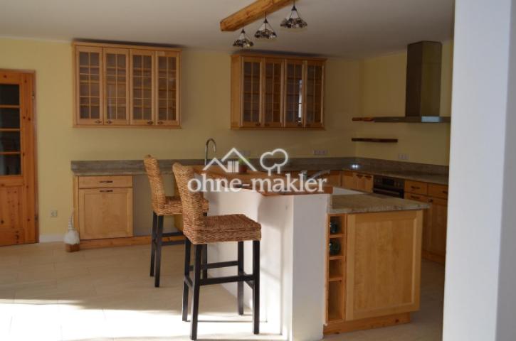 Kücheninsel mit Theke