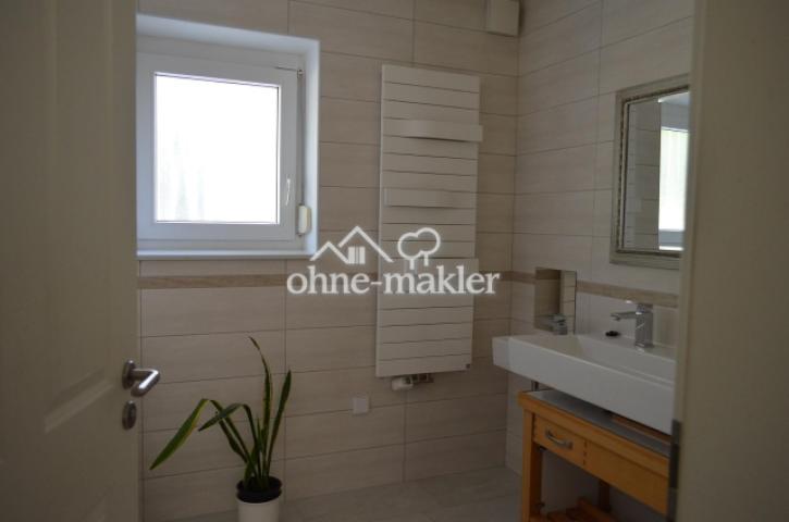 Bad - Waschbecken, Fenster