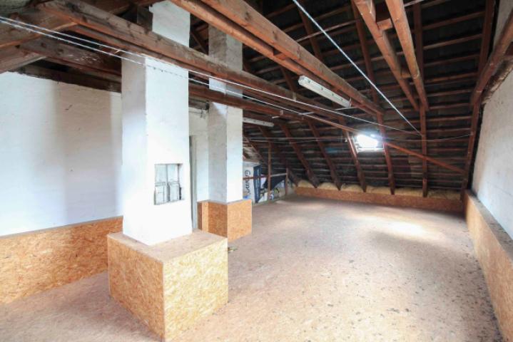 Trockenraum Dachboden