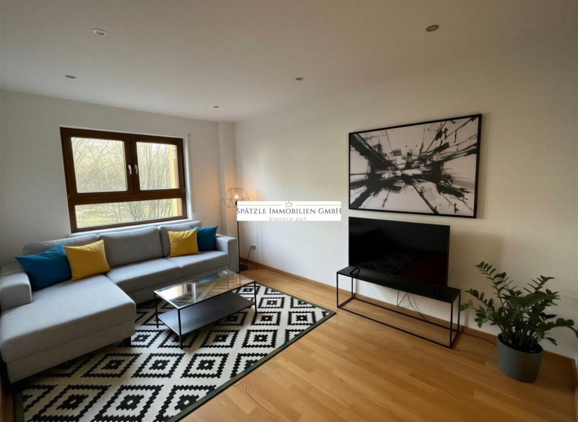 Kinderzimmer/ Büro - (Home Staging)