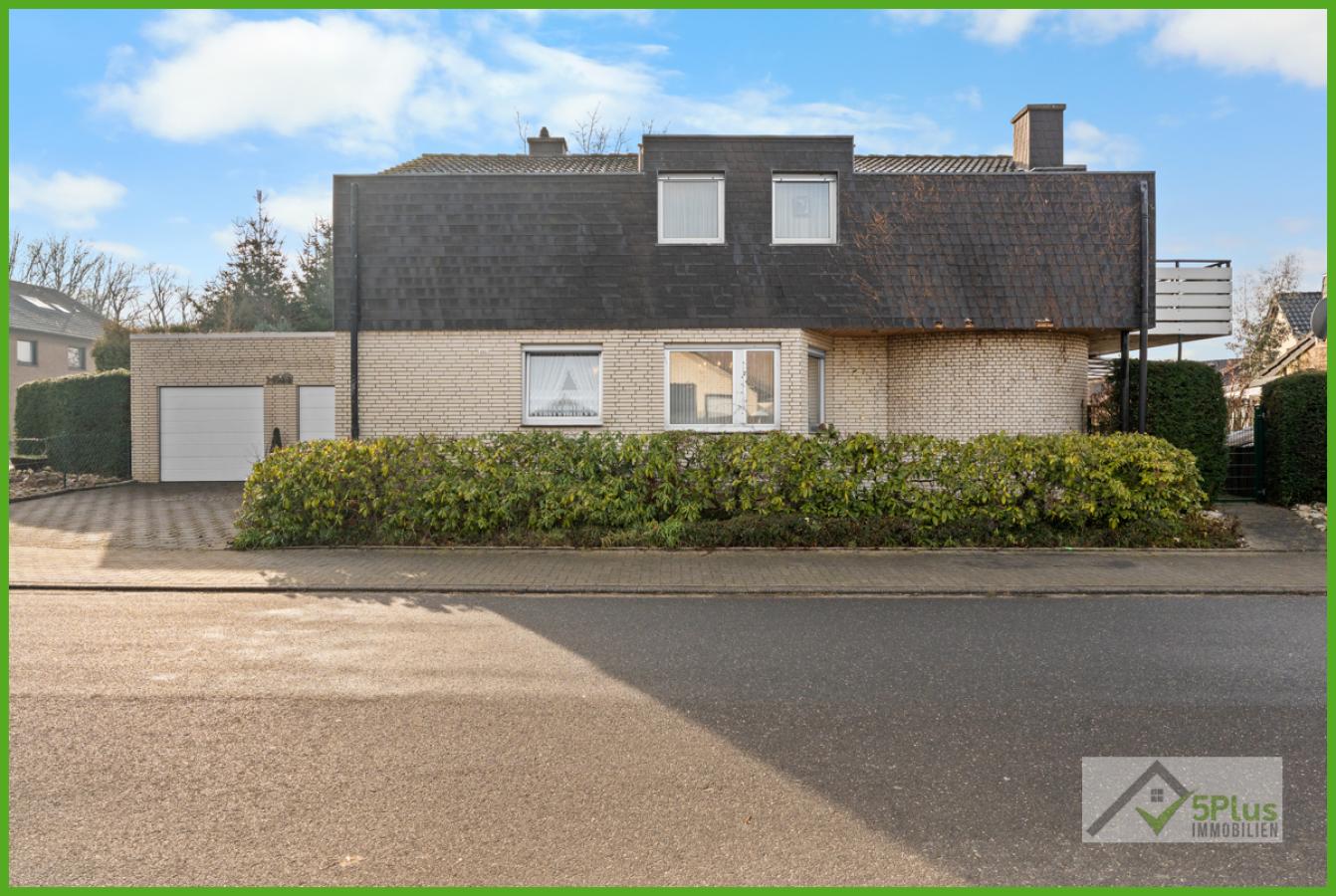 5Plus Immo Haus zum Kauf Inden / Altdorf Frontansicht