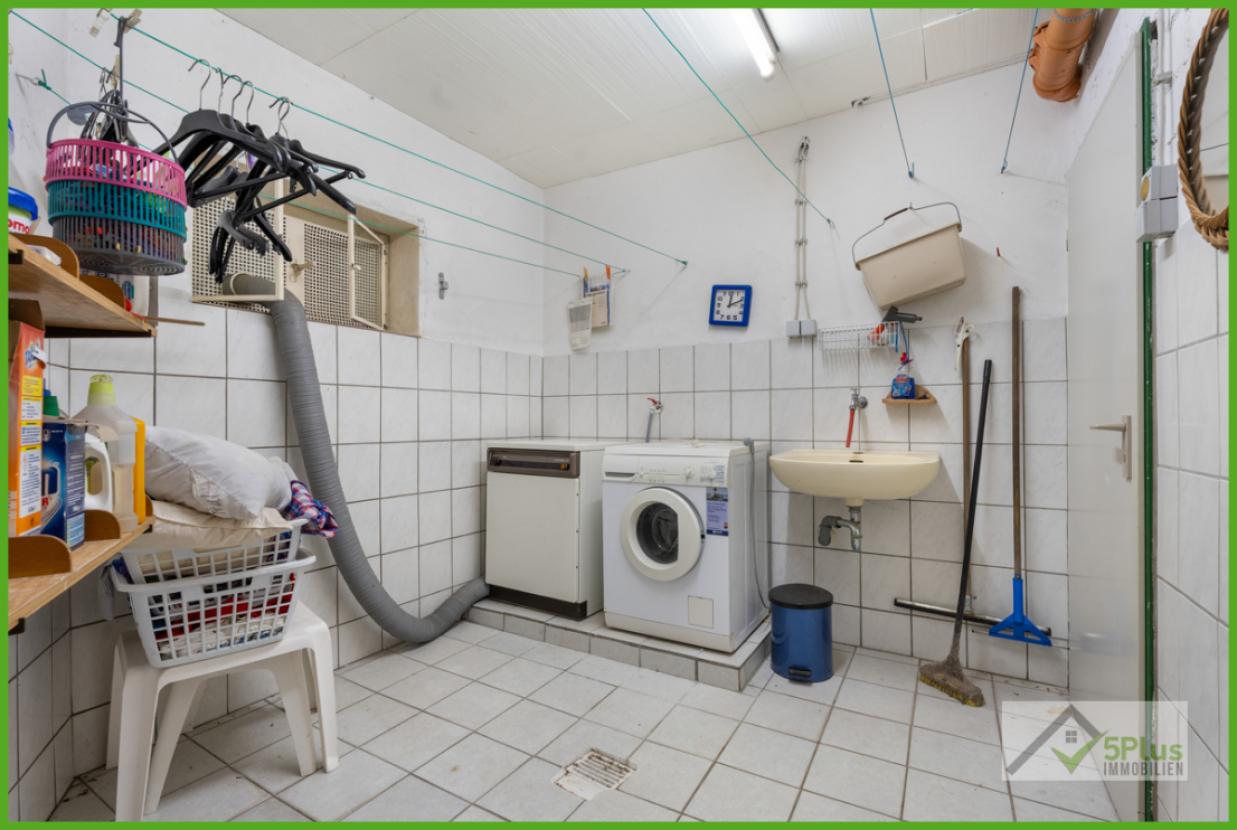 5Plus Immo Haus zum Kauf Inden / Altdorf Keller Wasch und Trockenraum