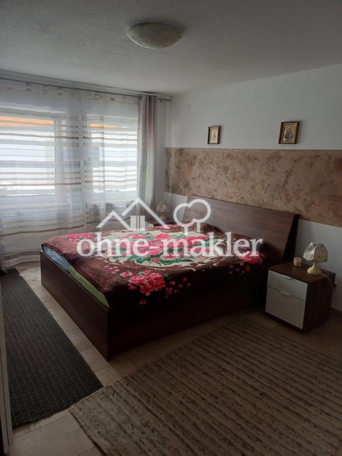 Elternschlafzimmer UG