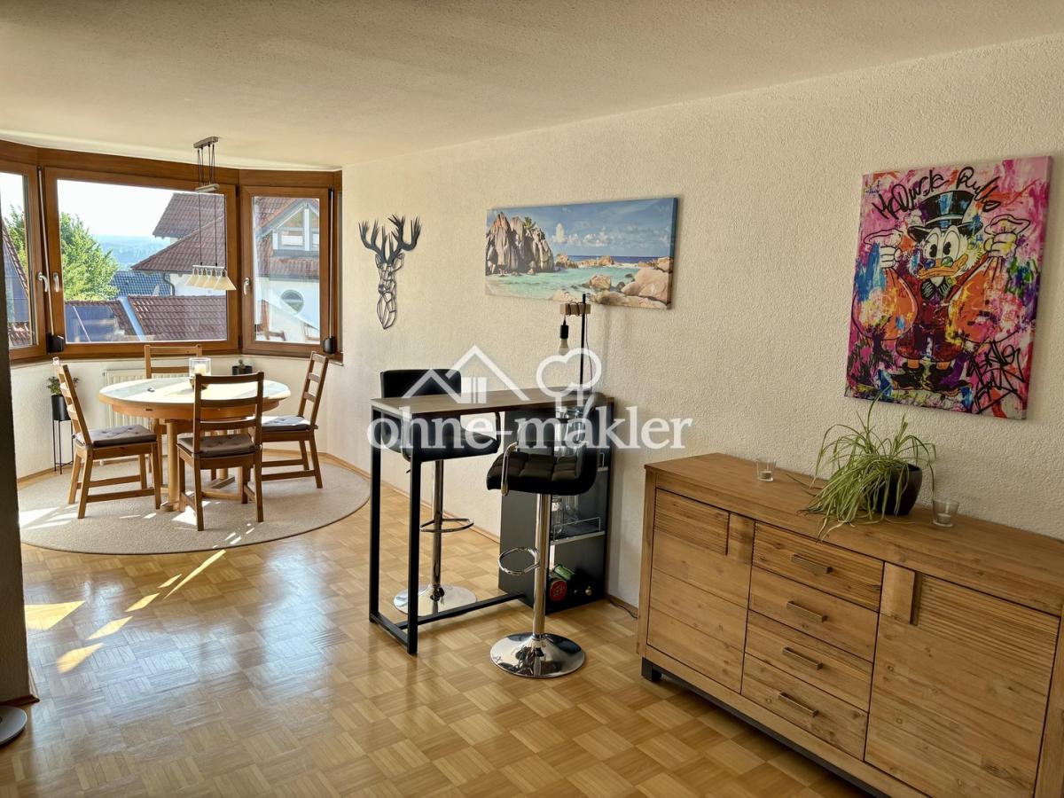 Wohnzimmer Blick auf Erker