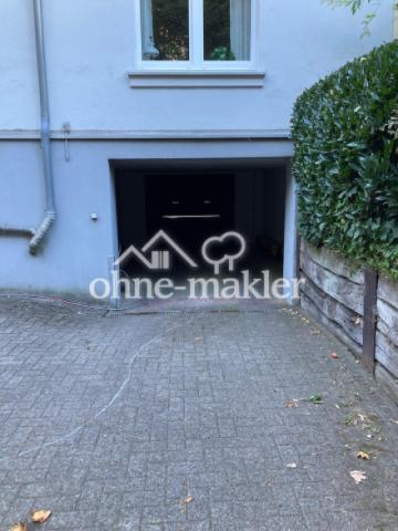 Durchfahrt zum Carport