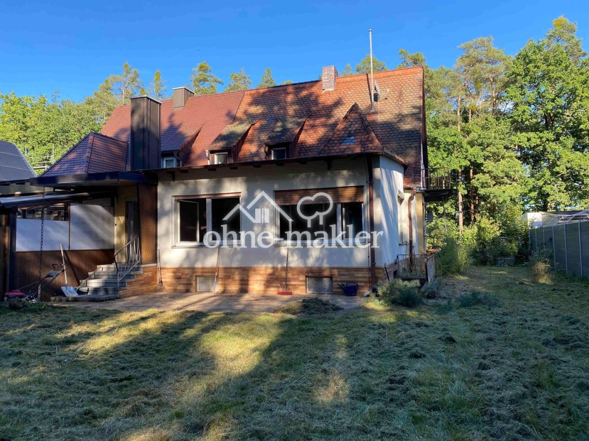 Gartenseite Blick von West