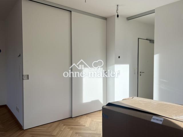 Schiebetür Treppe EG