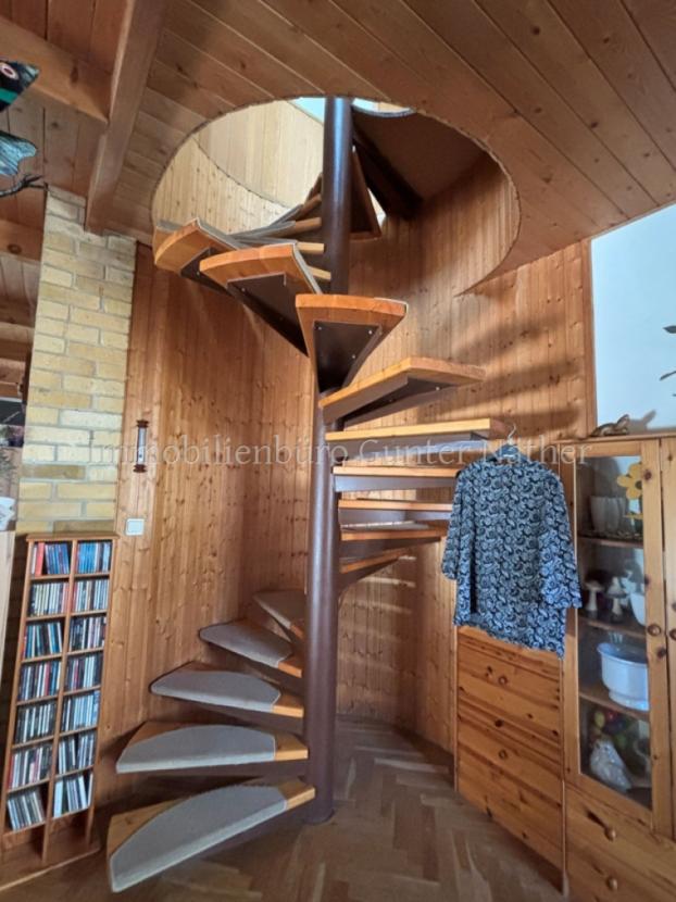 Wendeltreppe zum OG