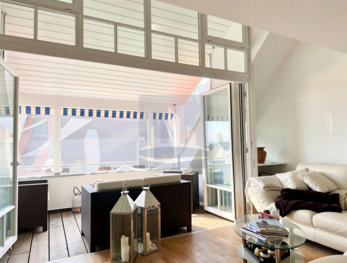 1. Dachgeschoss | Wohnen | Loggia